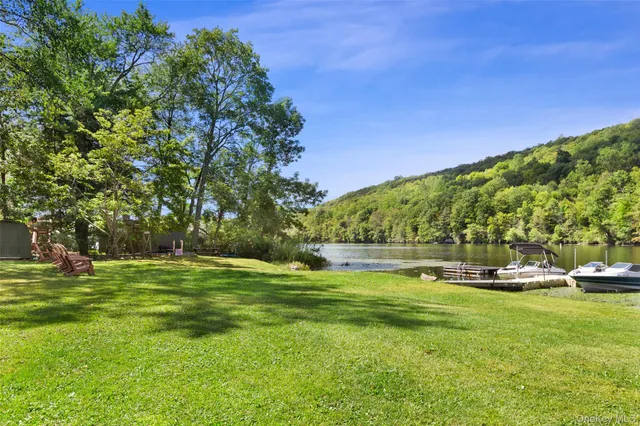 $400,000 | 9 Oakdale Road, Putnam Valley, NY 10579