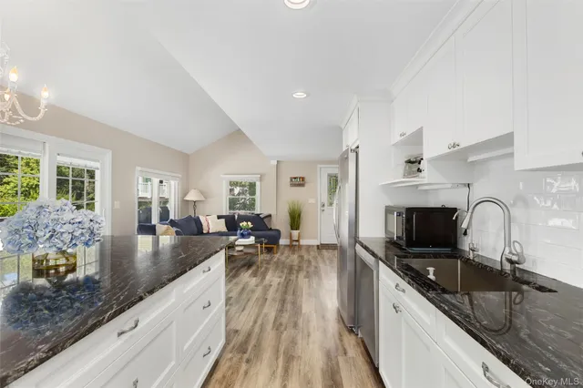 $400,000 | 9 Oakdale Road, Putnam Valley, NY 10579