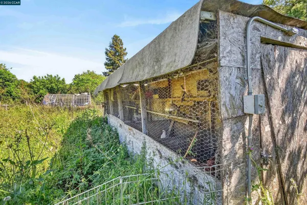 $589,000 | 730 Stratford Avenue, Dixon, CA 95620
