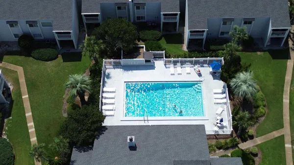 $187,900 | 101 Old Ferry Road, Unit 12B, Shalimar, FL 32579