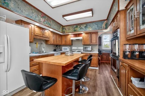 $675,000 | 1829 Cunningham Road, Speedway, IN 46224