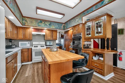 $675,000 | 1829 Cunningham Road, Speedway, IN 46224