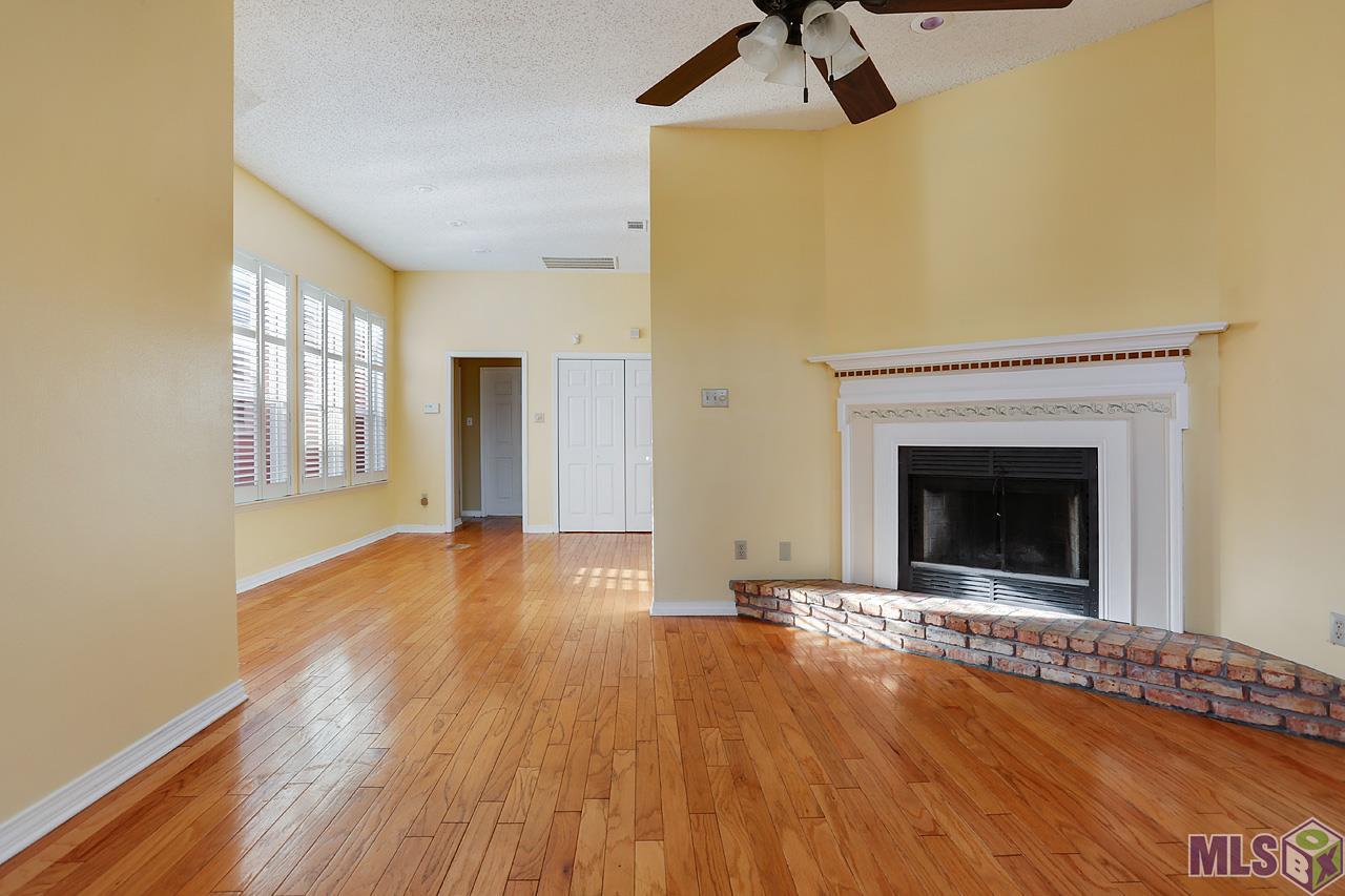 8535 Kaylynn Avenue Baton Rouge, LA 70810 - Photo 3 of 13 Gallery Image 3