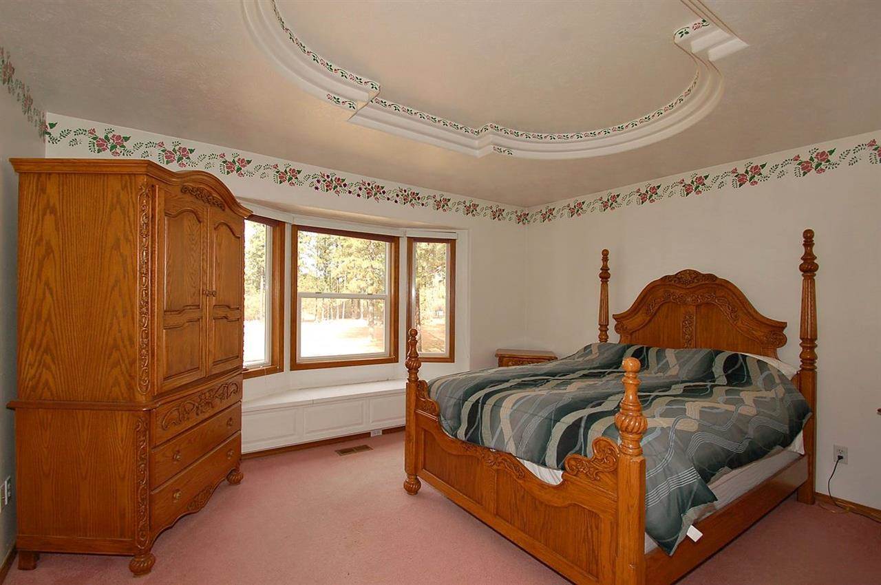4519 East Silver Pine Road Colbert, WA 99005 - Photo 14 of 20 Gallery Image 14