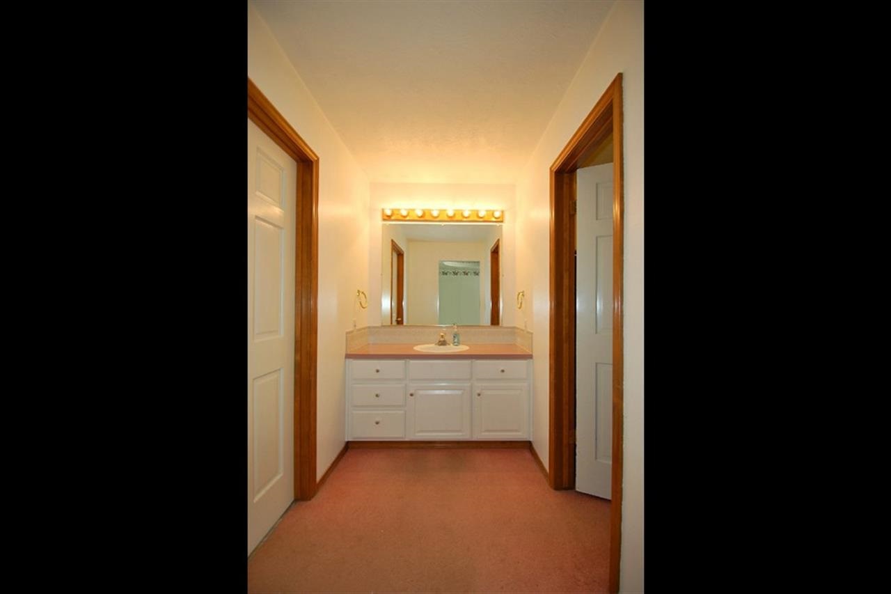 4519 East Silver Pine Road Colbert, WA 99005 - Photo 16 of 20 Gallery Image 16