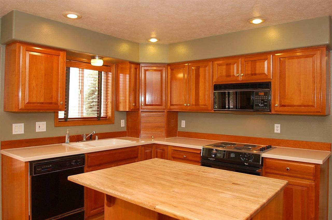 4519 East Silver Pine Road Colbert, WA 99005 - Photo 5 of 20 Gallery Image 5