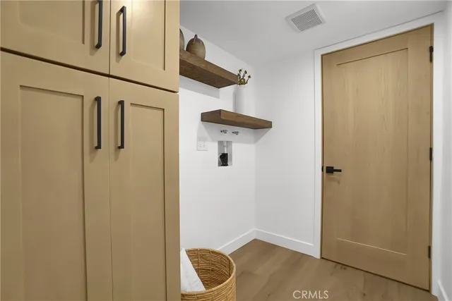 a view of walk in closet