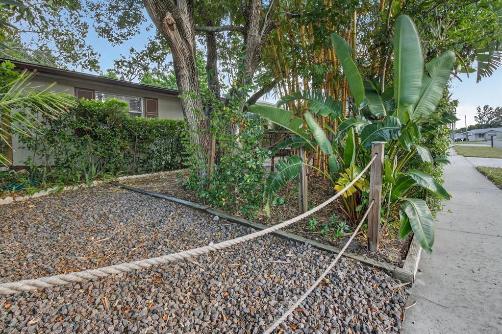 1652 Debonair Drive Holiday, FL 34690 - Photo 13 of 91