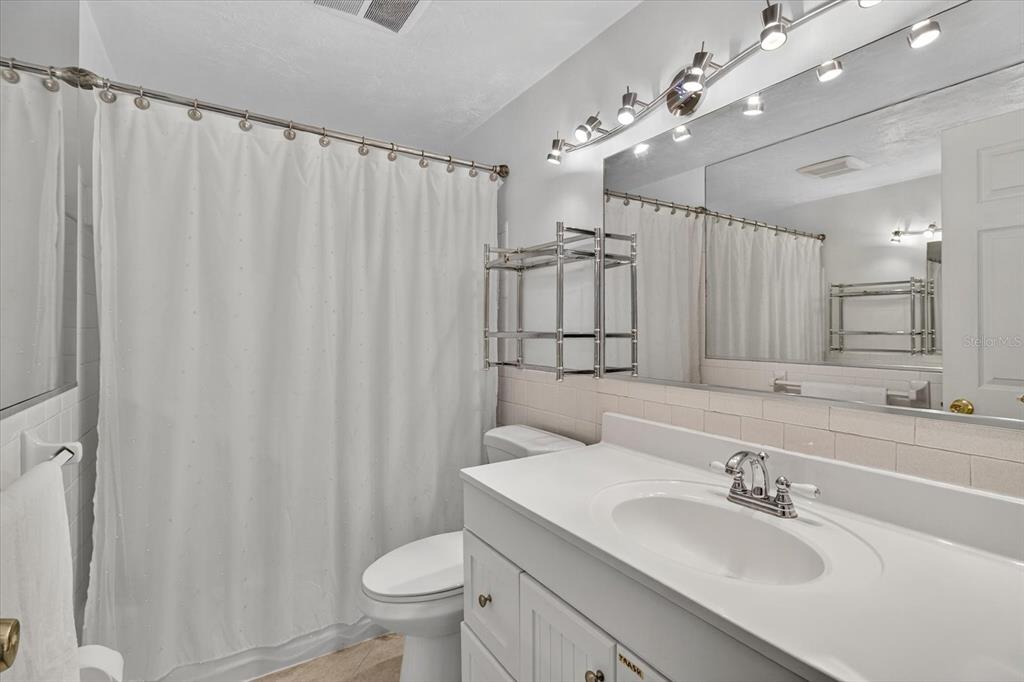 1652 Debonair Drive Holiday, FL 34690 - Photo 41 of 91