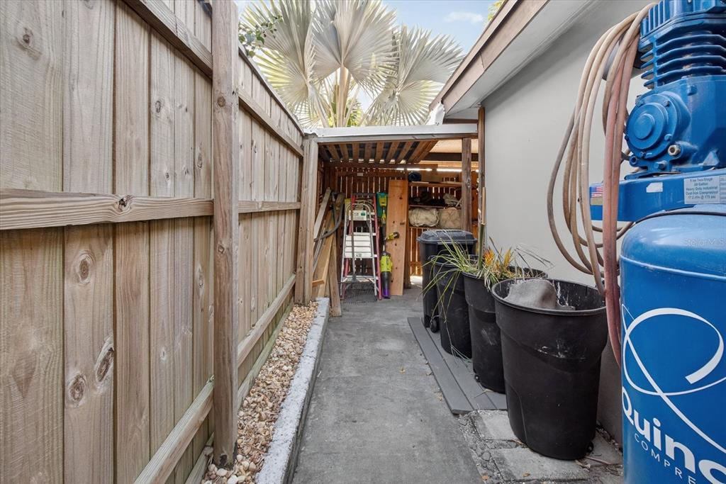 1652 Debonair Drive Holiday, FL 34690 - Photo 71 of 91