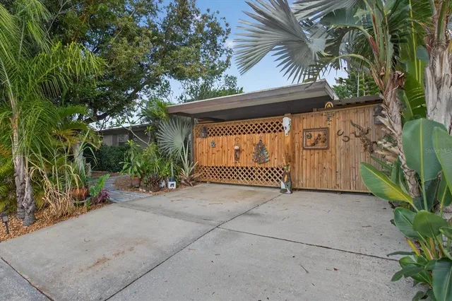 $245,000 | 1652 Debonair Drive, Holiday, FL 34690