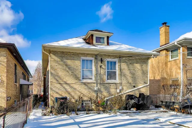 $459,000 | 8723 Callie Avenue, Morton Grove, IL 60053