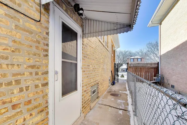 $459,000 | 8723 Callie Avenue, Morton Grove, IL 60053
