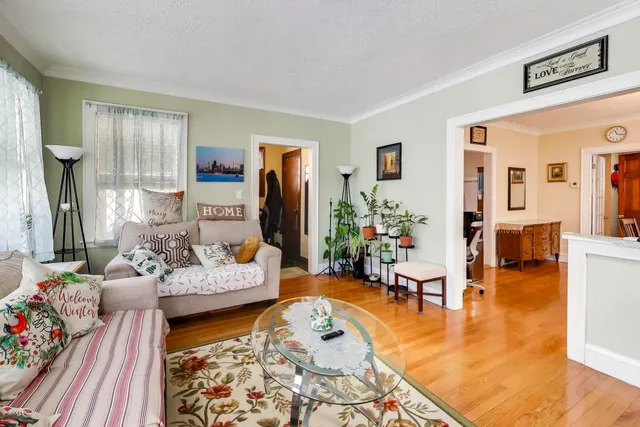 $459,000 | 8723 Callie Avenue, Morton Grove, IL 60053