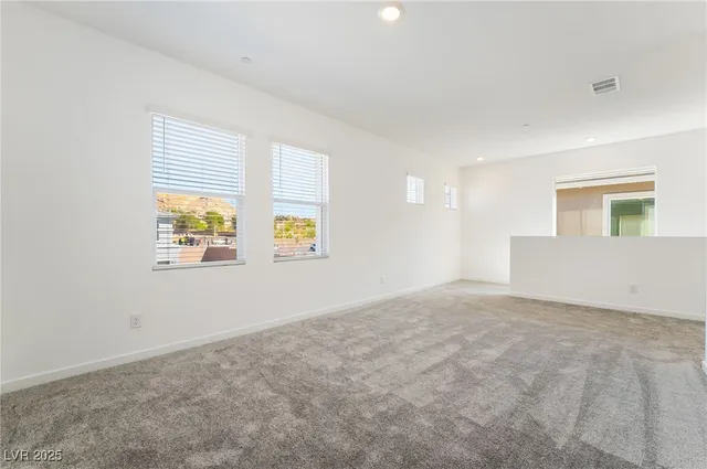 $2,750 | 1049 Strada Tortona, Henderson, NV 89011