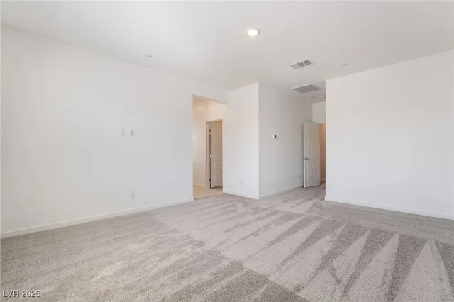 $2,750 | 1049 Strada Tortona, Henderson, NV 89011