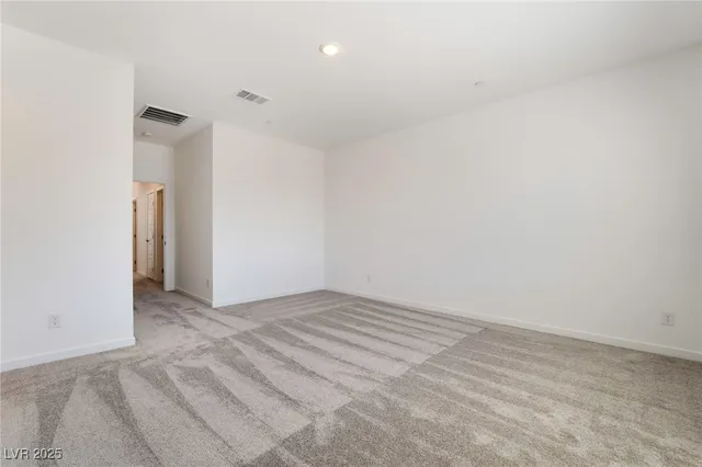 $2,750 | 1049 Strada Tortona, Henderson, NV 89011