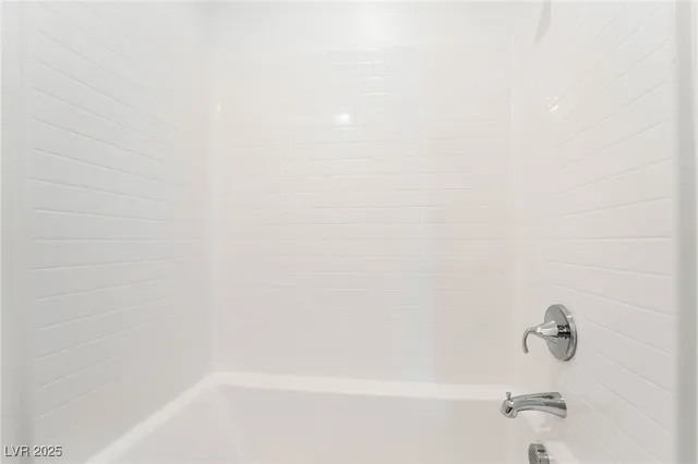 $2,750 | 1049 Strada Tortona, Henderson, NV 89011