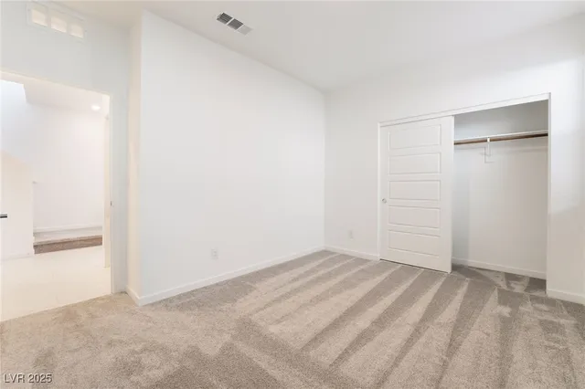 $2,750 | 1049 Strada Tortona, Henderson, NV 89011