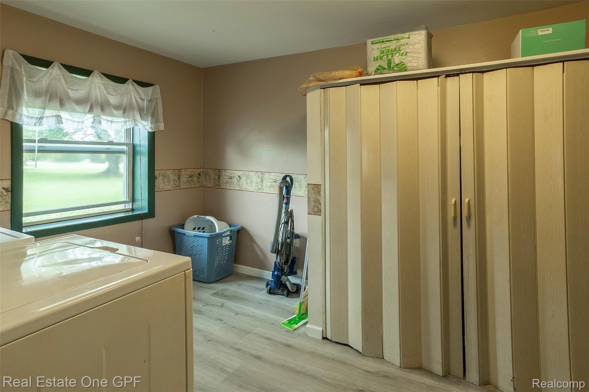 6765 North Road Fort Gratiot, MI 48059 - Photo 36 of 74 042.JPG