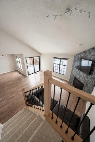 $220,000 | 12211 Holmes Lane, Kansas City, MO 64146