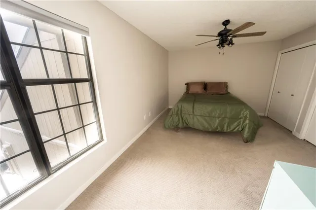 $220,000 | 12211 Holmes Lane, Kansas City, MO 64146