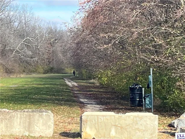 $220,000 | 12211 Holmes Lane, Kansas City, MO 64146