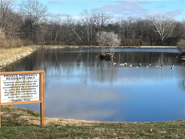 $220,000 | 12211 Holmes Lane, Kansas City, MO 64146