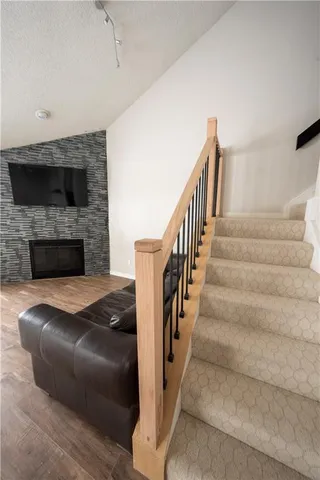 $220,000 | 12211 Holmes Lane, Kansas City, MO 64146