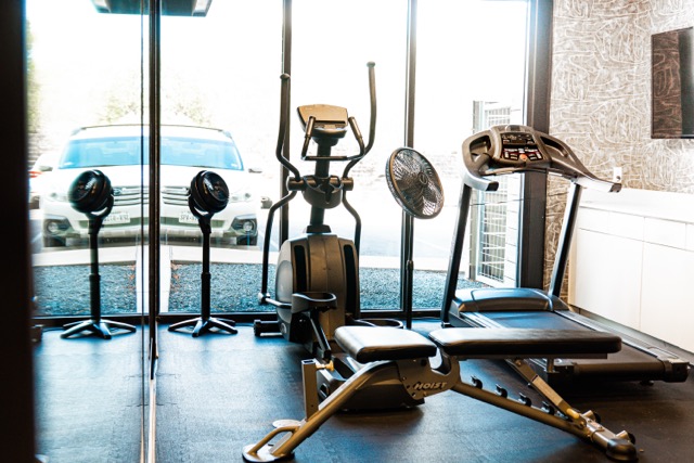 2505 Thornton Road, Unit 2106 Austin, TX 78704 - Photo 22 of 40 a view of a room with gym equipment