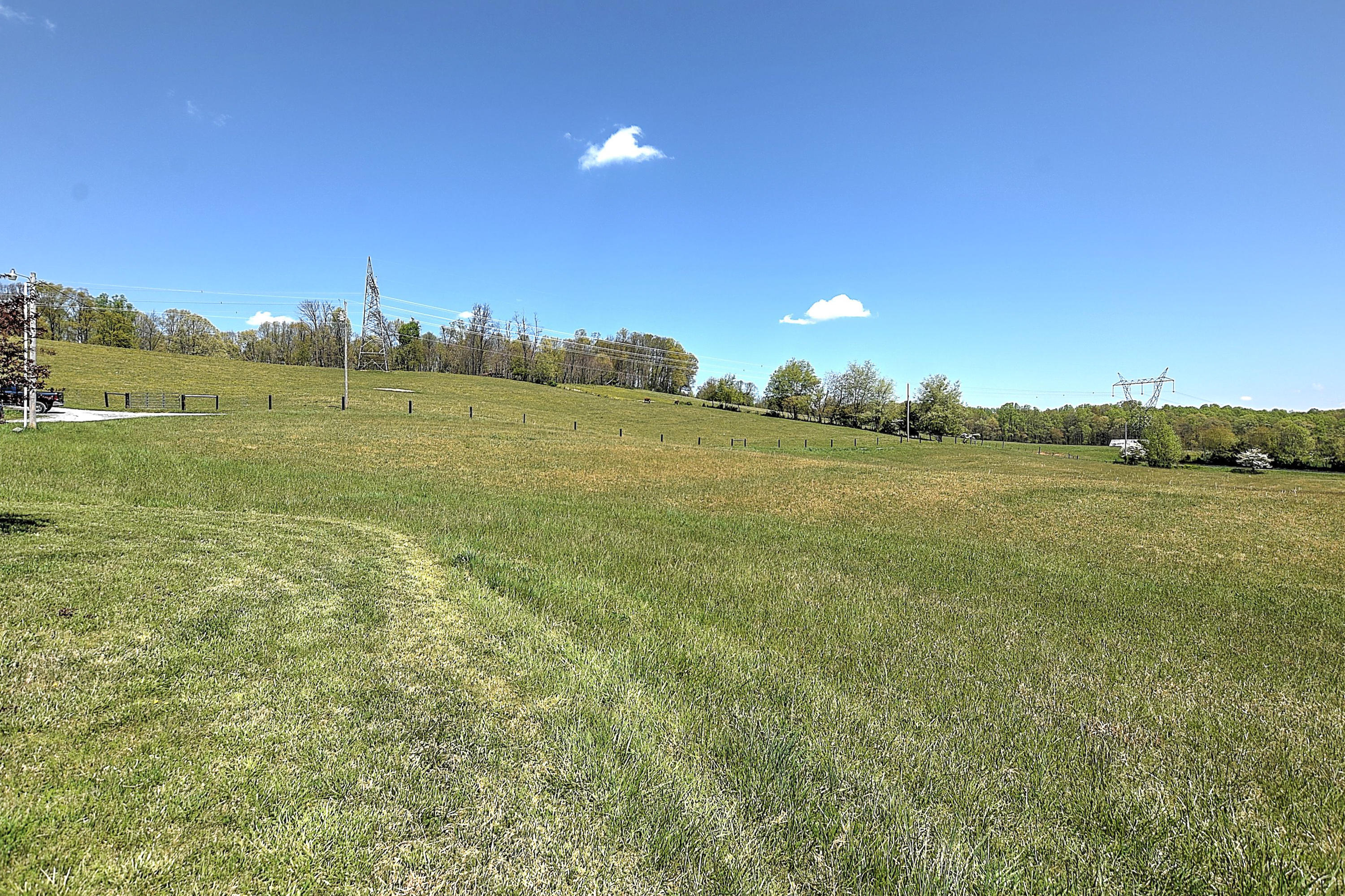 220 Kincheloe Road Fall Branch, TN 37656 - Photo 35 of 71 218 Kinchloe-63