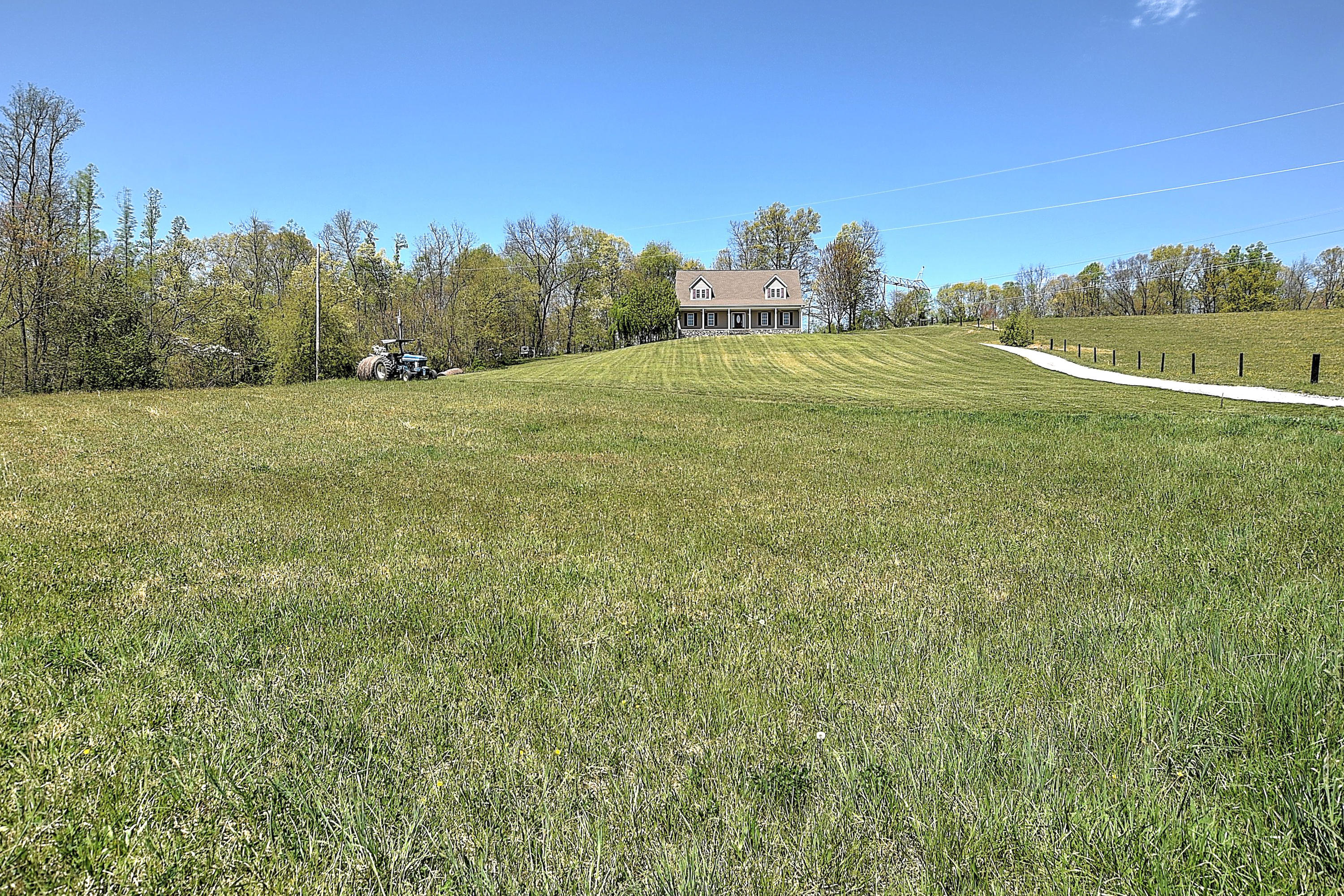 220 Kincheloe Road Fall Branch, TN 37656 - Photo 38 of 71 218 Kinchloe-66
