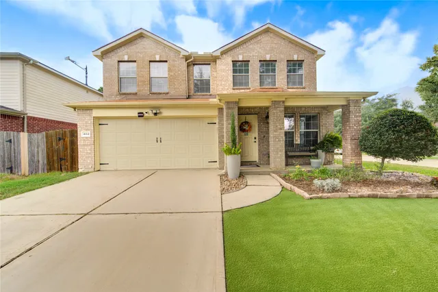 $320,000 | 402 Hurstshire Bend, Katy, TX 77494