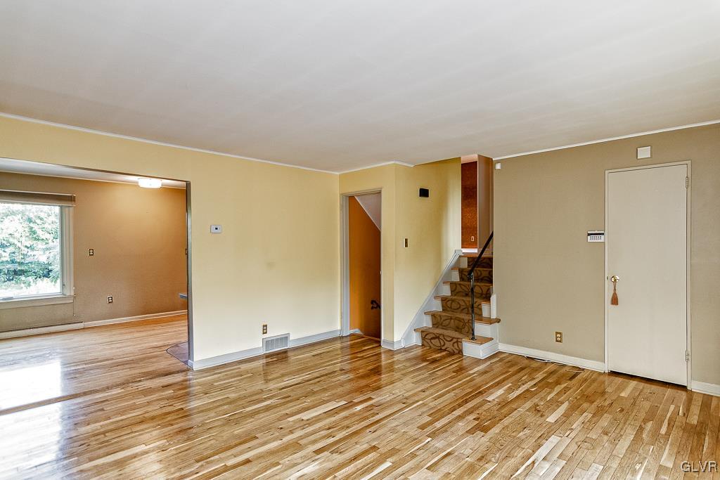 2245 Catasauqua Road Bethlehem, PA 18018 - Photo 19 of 42 Gallery Image 19