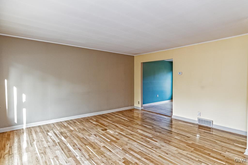 2245 Catasauqua Road Bethlehem, PA 18018 - Photo 20 of 42 Gallery Image 20