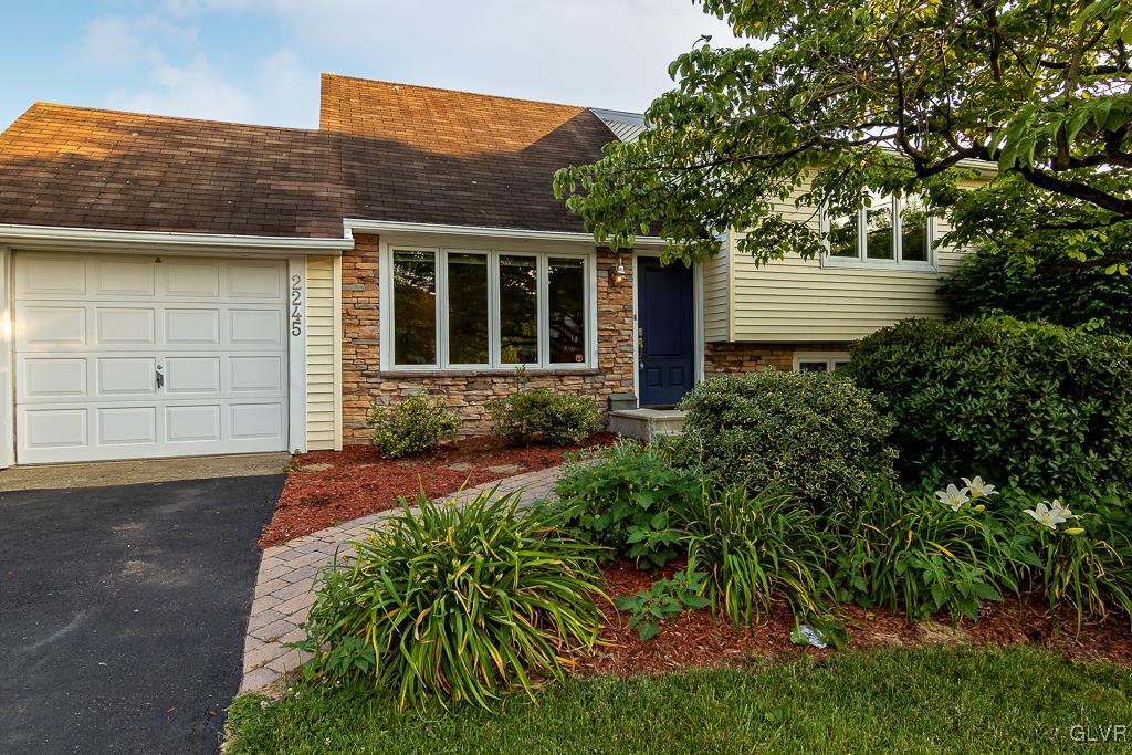 2245 Catasauqua Road Bethlehem, PA 18018 - Photo 4 of 42 Gallery Image 4
