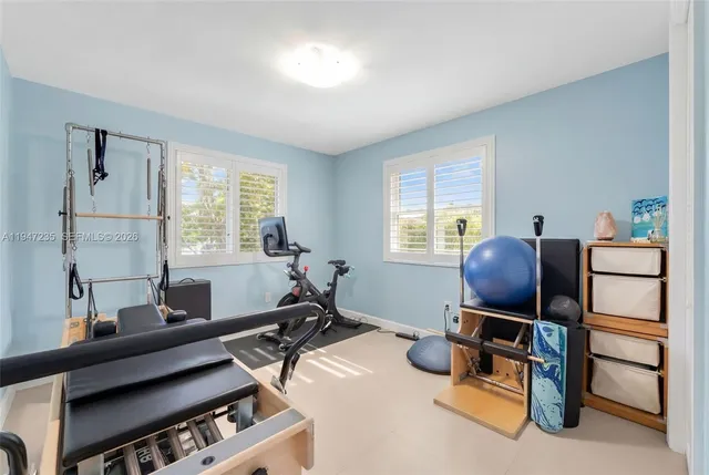 $999,999 | 8200 Southwest 185th Terrace, Cutler Bay, FL 33157