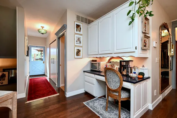 $995,000 | 2331 Goodview Road, Winona, MN 55987