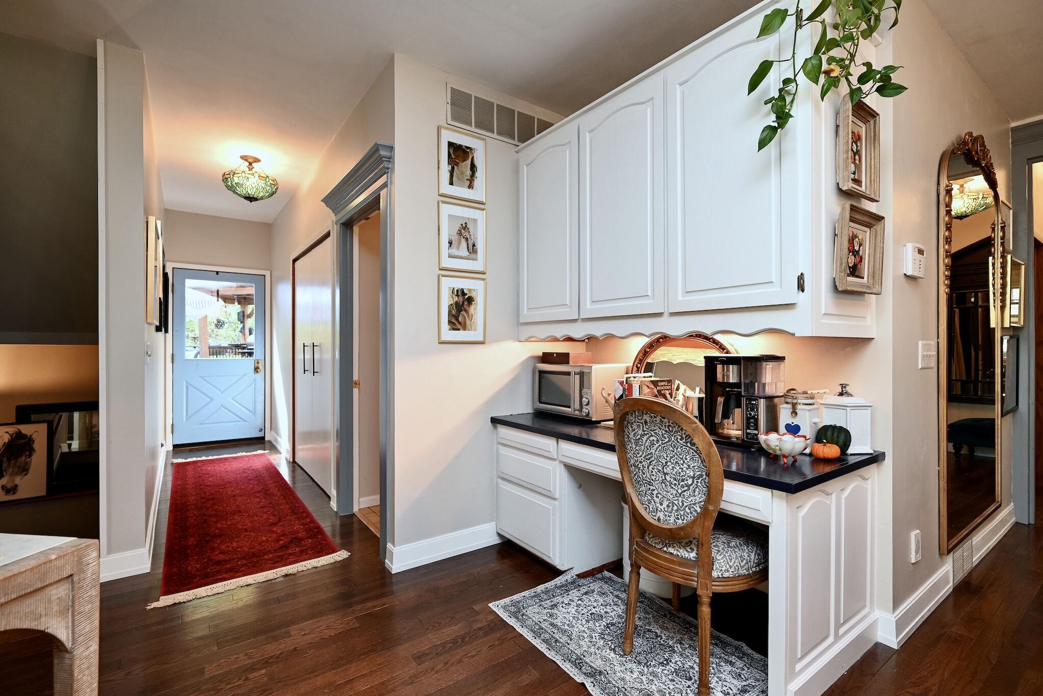 2331 Goodview Road Winona, MN 55987 - Photo 15 of 44 11 Kitchen Desk Area