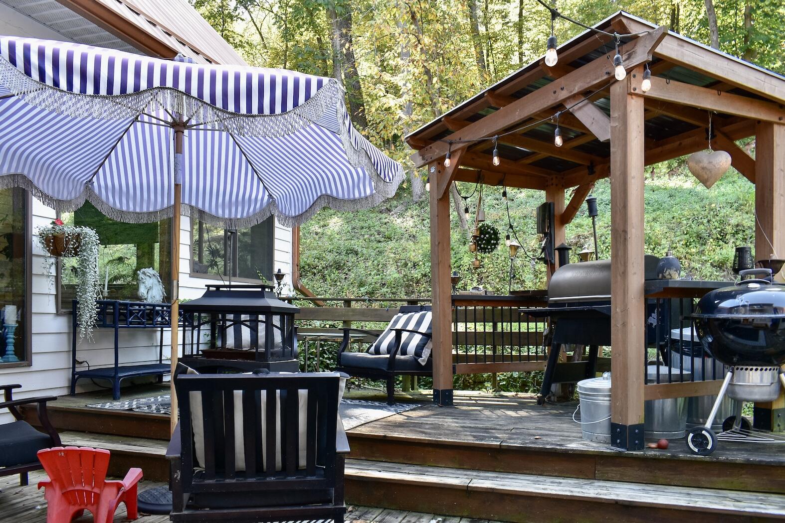 2331 Goodview Road Winona, MN 55987 - Photo 36 of 44 38 Back Deck I (1)