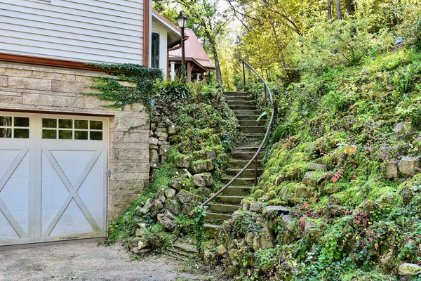$995,000 | 2331 Goodview Road, Winona, MN 55987