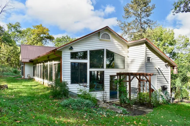 $1,200,000 | 2331 Goodview Road, Winona, MN 55987