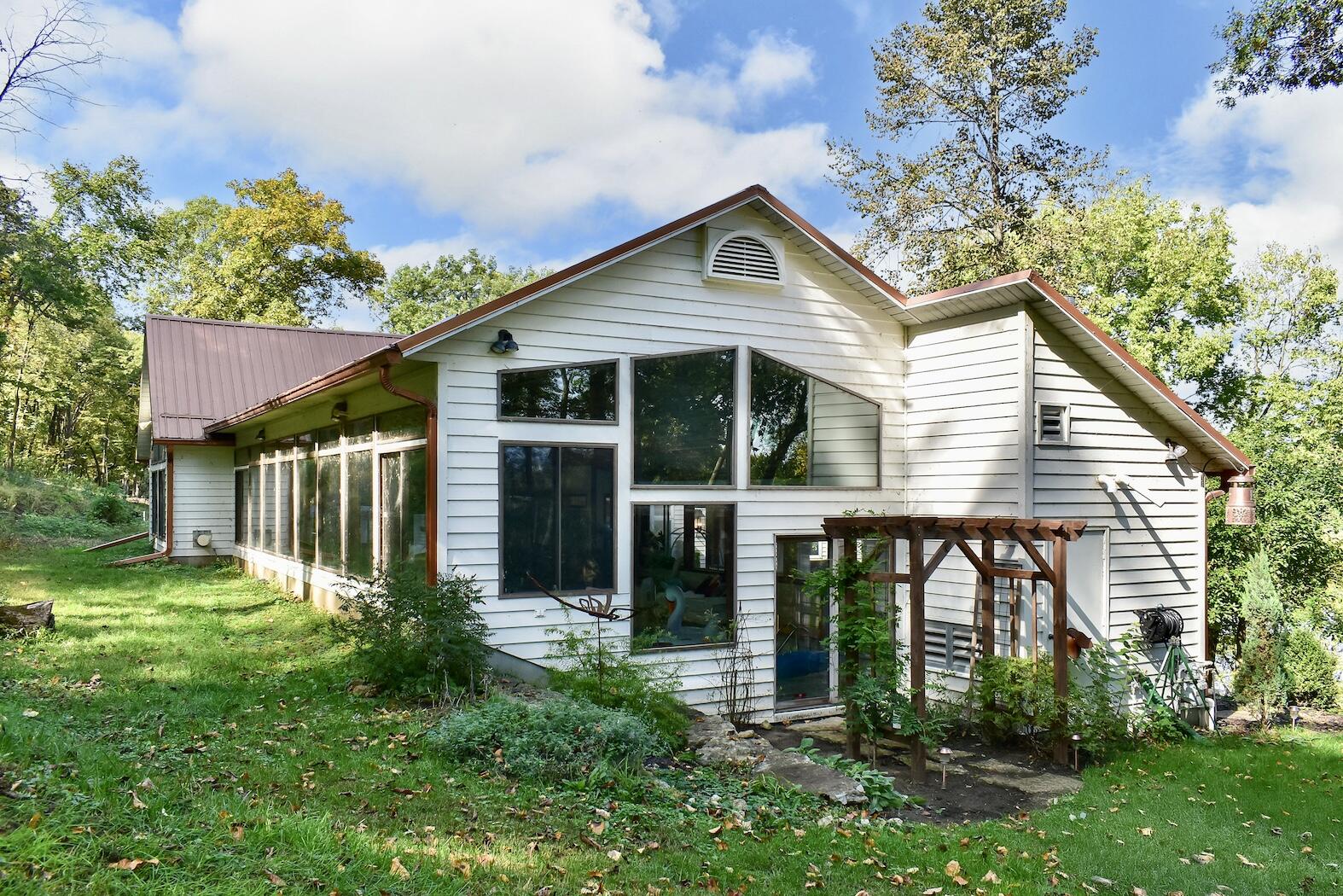 2331 Goodview Road Winona, MN 55987 - Photo 39 of 44 40 Back Pool Entrance (1)