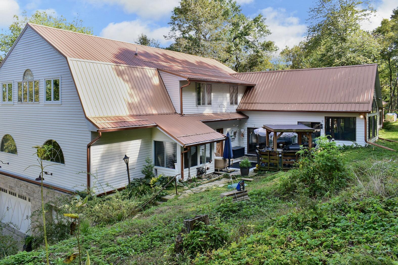 2331 Goodview Road Winona, MN 55987 - Photo 40 of 44 37 Back Exterior