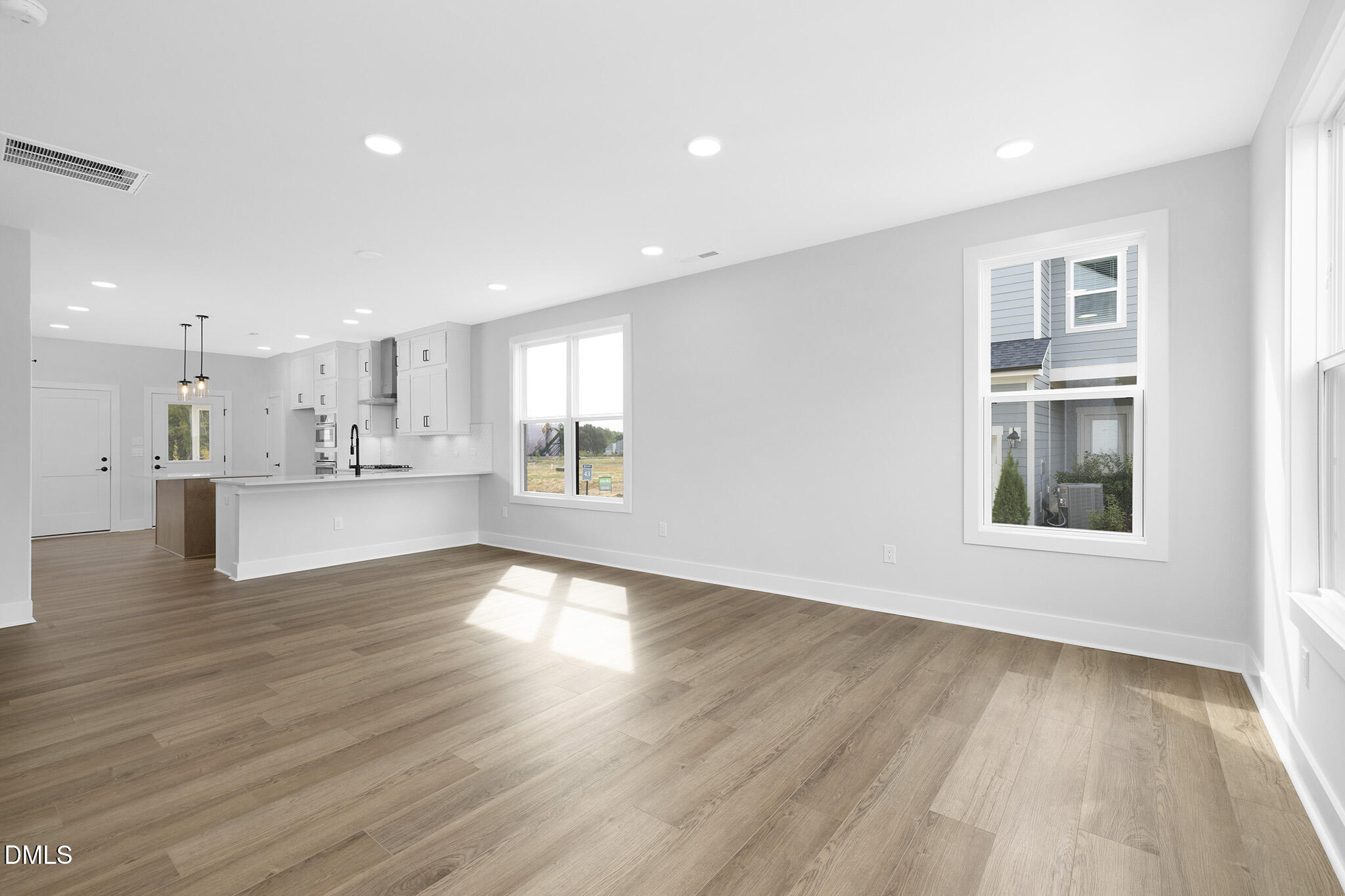 2400 Adrift Road Fuquay-Varina, NC 27526 - Photo 6 of 28 2400 Adrift Rd, Fuquay-Varina_4