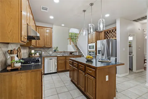 $719,900 | 9308 Slate Creek Trail, Austin, TX 78717