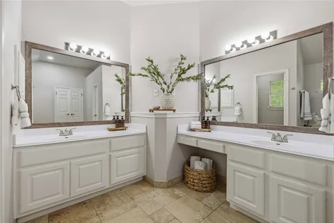 $719,900 | 9308 Slate Creek Trail, Austin, TX 78717