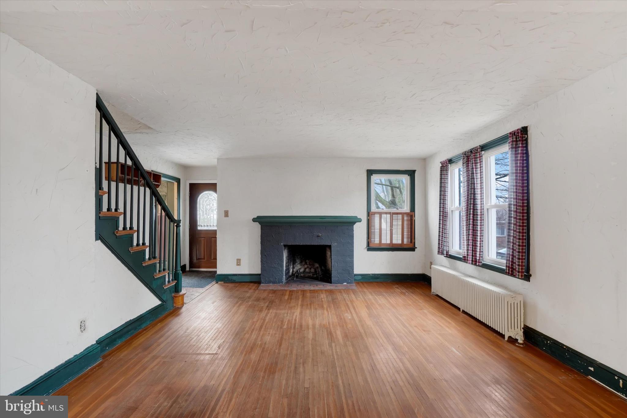 872 Grandview Road York, PA 17403 - Photo 5 of 28