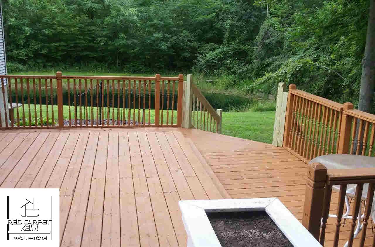 83 North Elm Grove Road Lapeer, MI 48446 - Photo 11 of 31 21354990-10.JPG