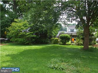 116 Redford Road Oreland, PA 19075 - Photo 2 of 9 View